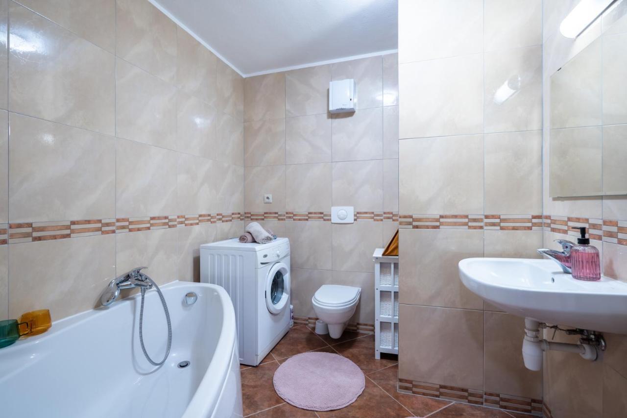 Apartment Romana High Tatras-Fantastic Views-Washer Nová Lesná Kültér fotó